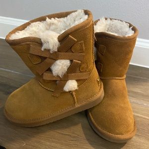 Girls ugg boots